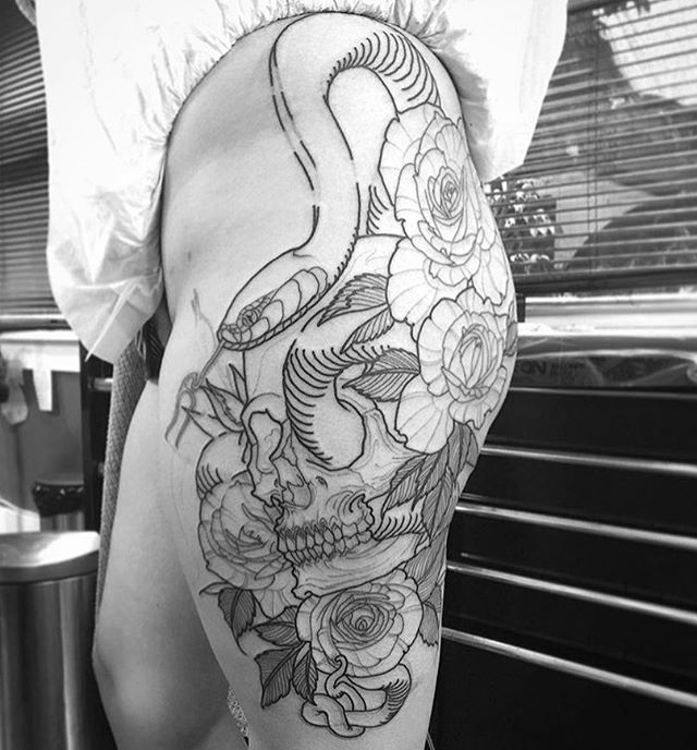 25 Best Hip Tattoo Ideas