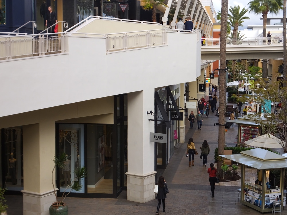 fashion valley mall