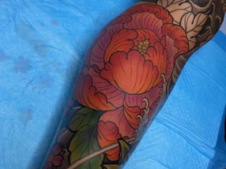 illustrative-neo-japanese-red-peony-calf-cherry-blossom-tattoo-terry-ribera-san-diego